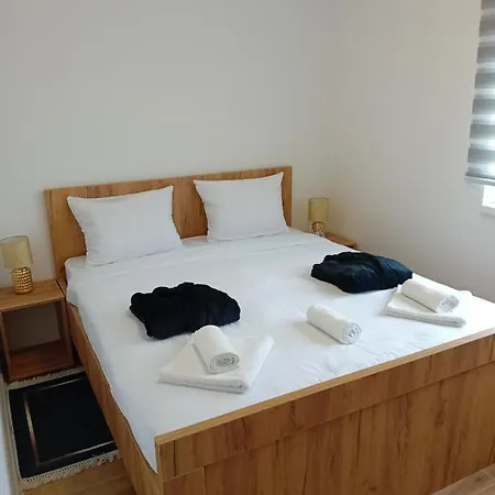 Deluxe 90m2 Ruma