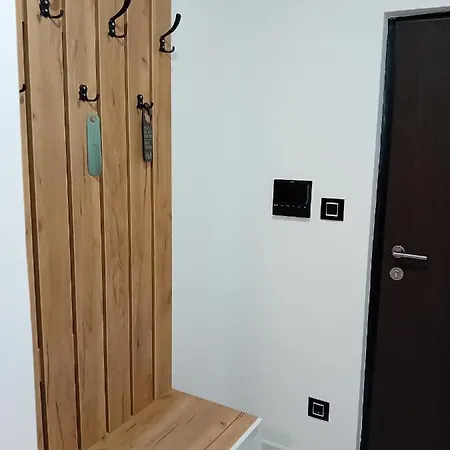 Deluxe 90m2 *