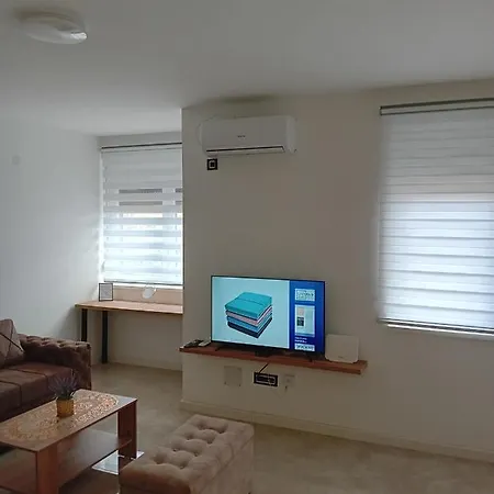 Apartment Deluxe 90m2 Ruma